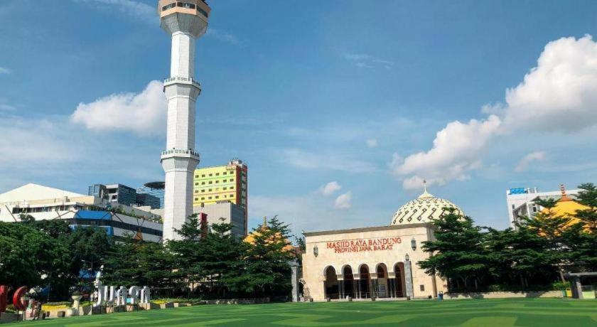 Indies Hotel Bandung Dış mekan fotoğraf