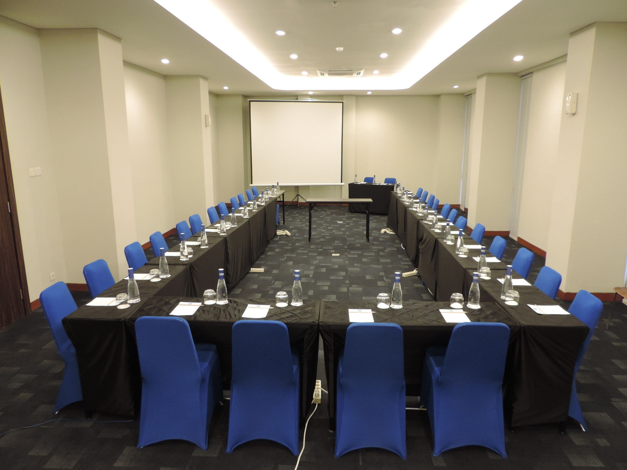 Indies Hotel Bandung Dış mekan fotoğraf